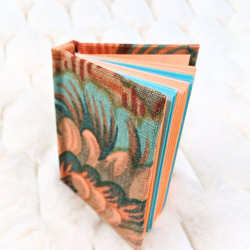 DIY Minikirja ylläri